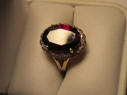 14 KARAT GARNET? AND DIAMOND? RING