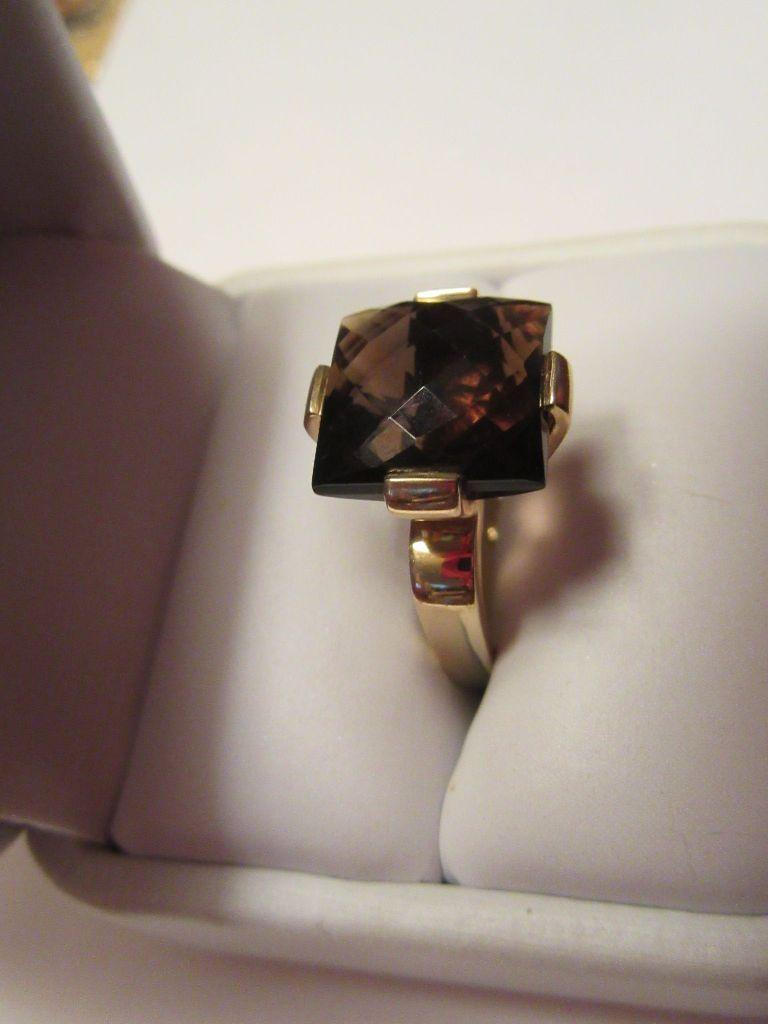 14 KARAT AMBER? RING