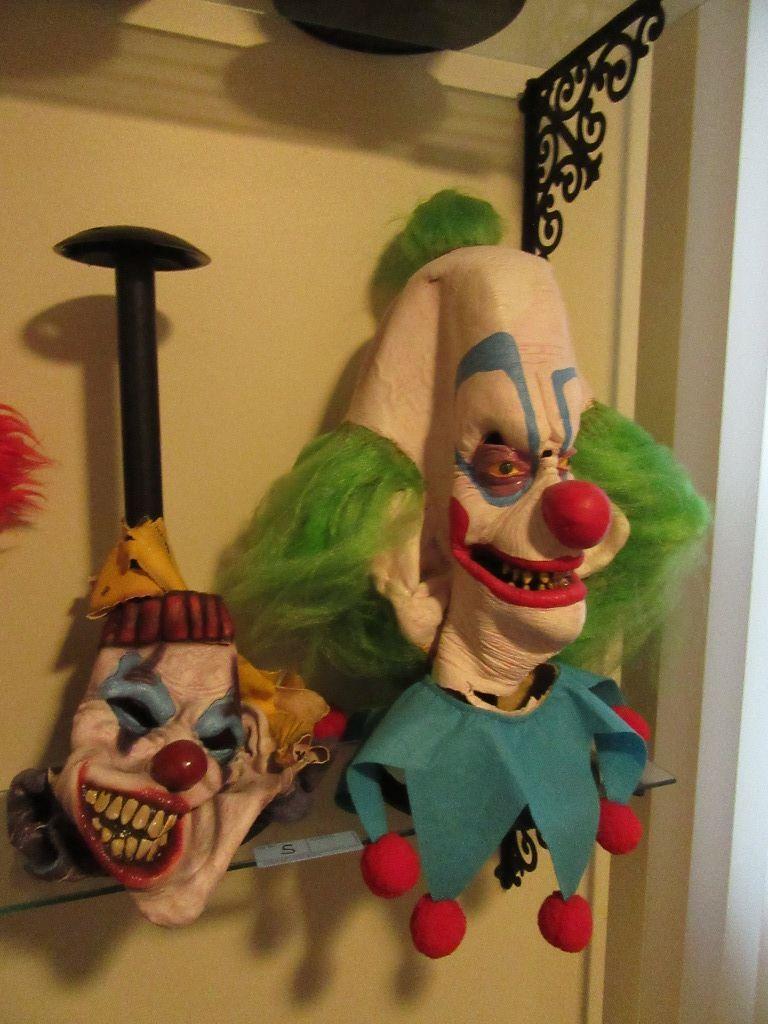 CLOWN MASK