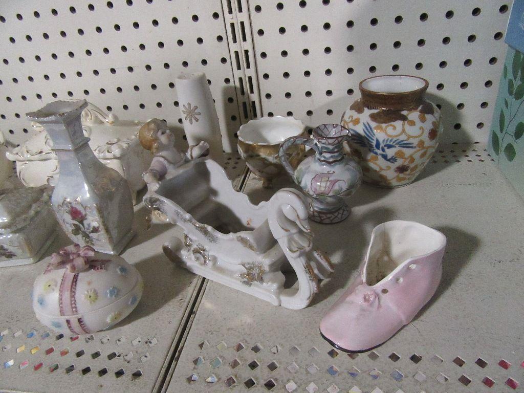 ASSORTED CERAMICS INCLUDING LENOX CINDERELLA PITCHER