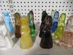 GLASS FIGURINES. SOME BY DEGENHART & MOSSER