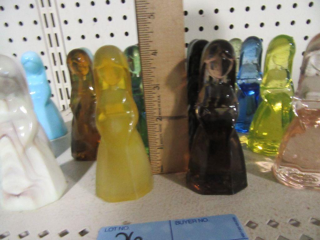 GLASS FIGURINES. SOME BY DEGENHART & MOSSER