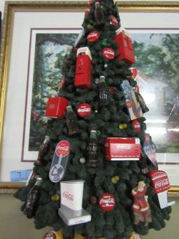 LIGHT UP COCA-COLA CHRISTMAS TREE