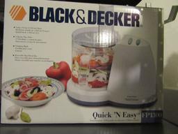 BLACK & DECKER QUICK AND EASY FOOD PROCESSOR