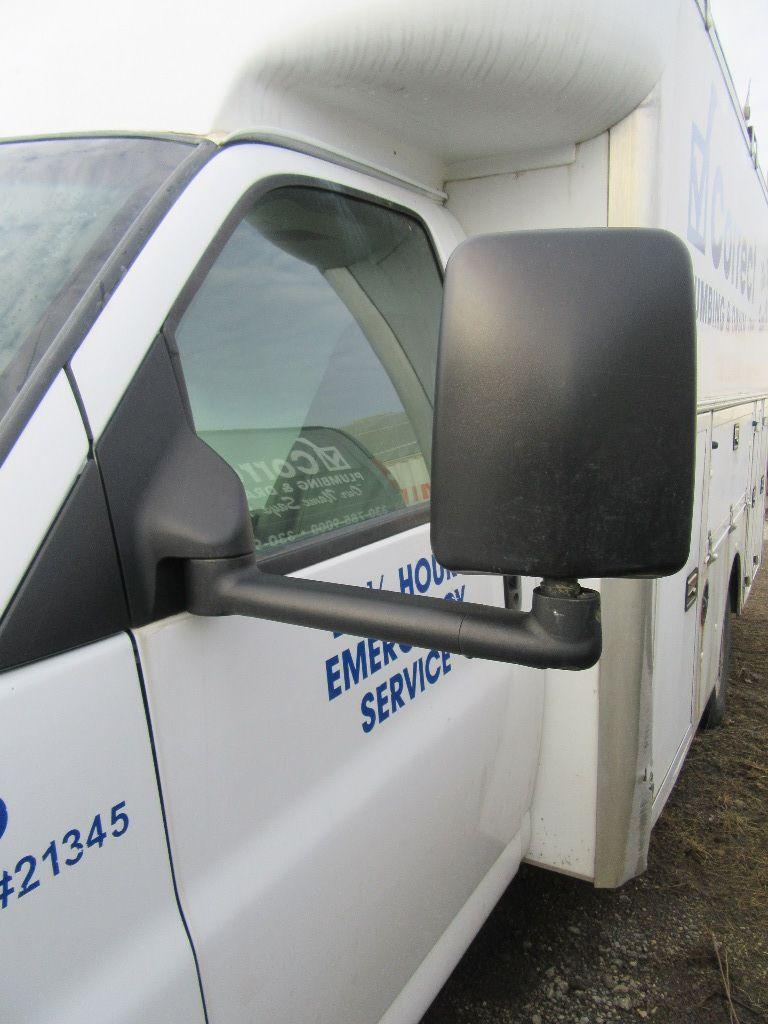 2008 GMC G30 BOX VAN