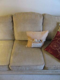 CRAFTSMAN FURNITURE SOFA