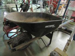 TRUE TEMPER WHEELBARROW