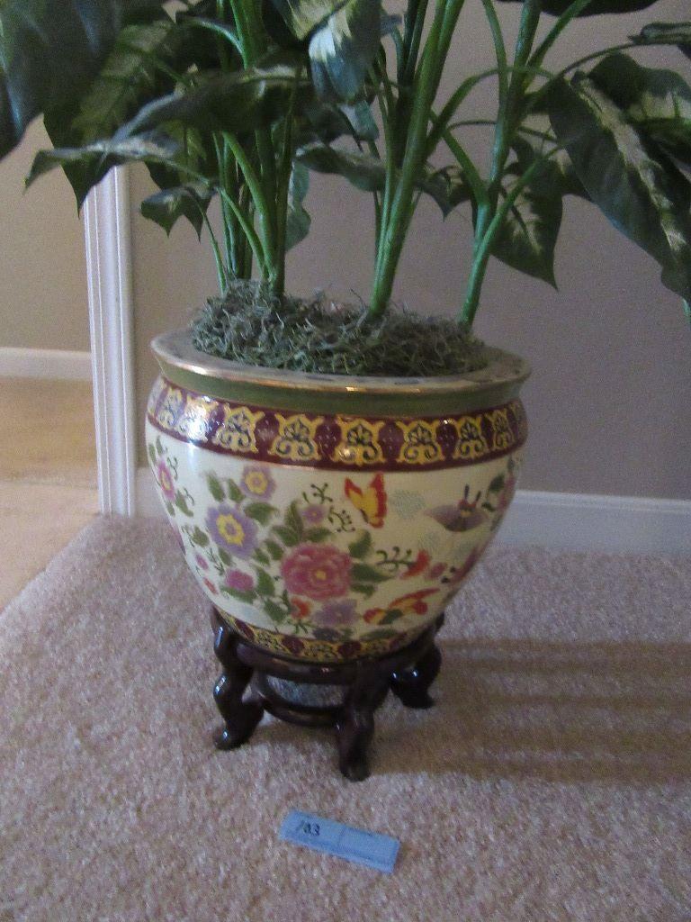 ORIENTAL STYLE PLANTER WITH ARTIFICIAL PLANT ON WOOD BASE