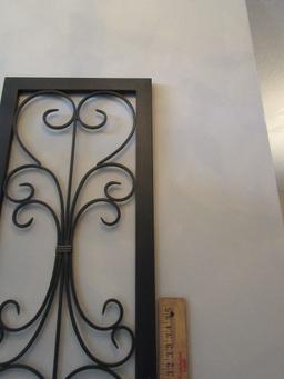 PAIR OF METAL DECORATIVE WALL PLAQUES