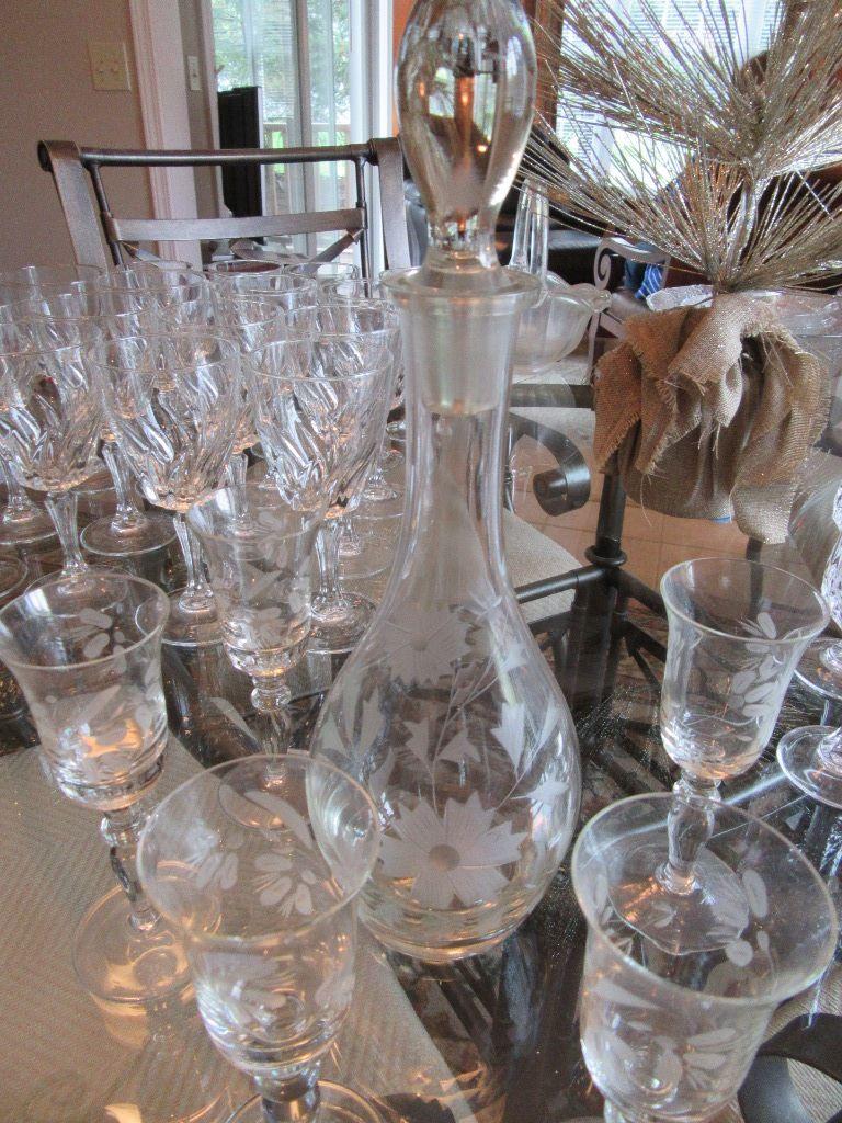 ETCHED DECANTER SET