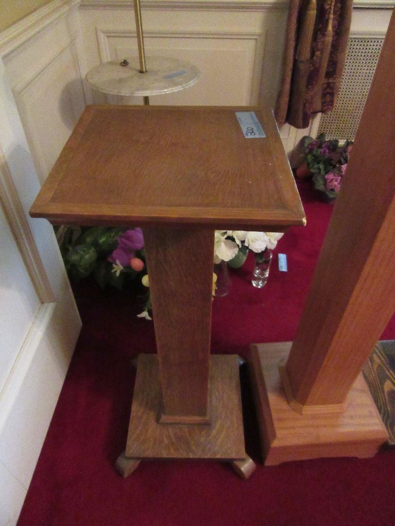 OAK PEDESTAL AND OTHER PEDESTAL