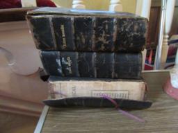 (3) 1950 LIBER USUALIS MISSAE ET OFFICII PRO DOMINICIS ET FESTIS BOOKS