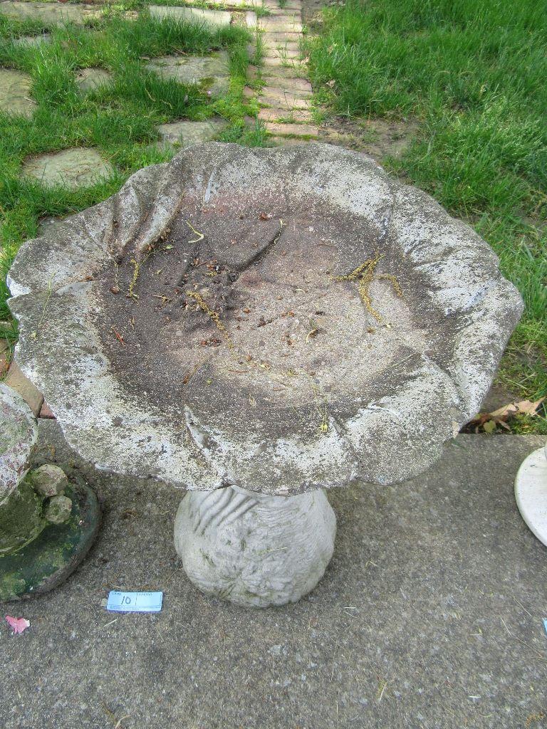 CONCRETE MUSHROOM AND BIRD BATH