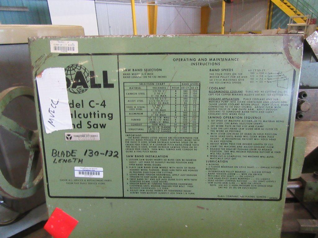 DO-ALL MODEL C4 METAL CUTTING BANDSAW 132 INCH BLADE LENGTH. 5 FOOT 8 IN LO