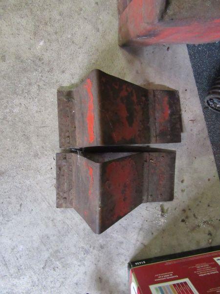 METAL CAR RAMPS AND WHEEL CHOCKS