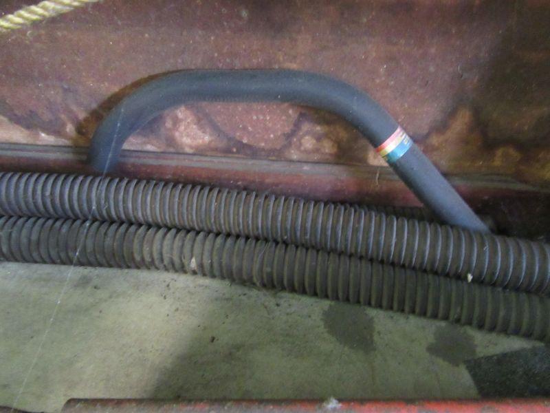 EXHAUST HOSE