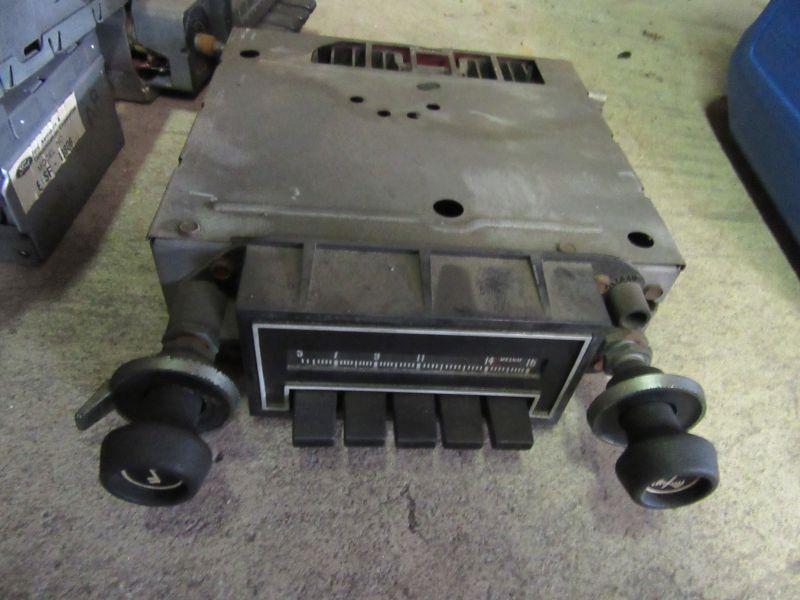 VINTAGE CAR RADIOS