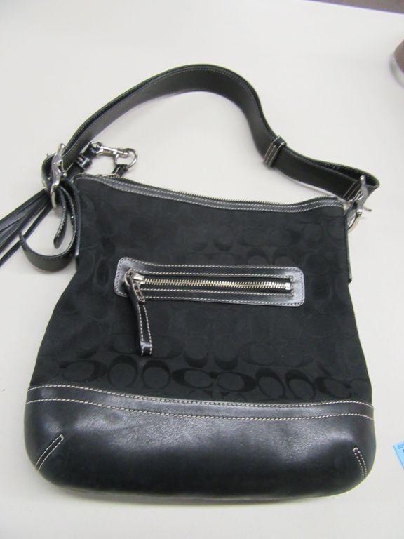 COACH BLACK PURSE