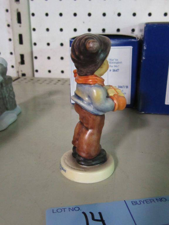 GOEBEL FIGURINE FOR ME?  HUM 2067/B