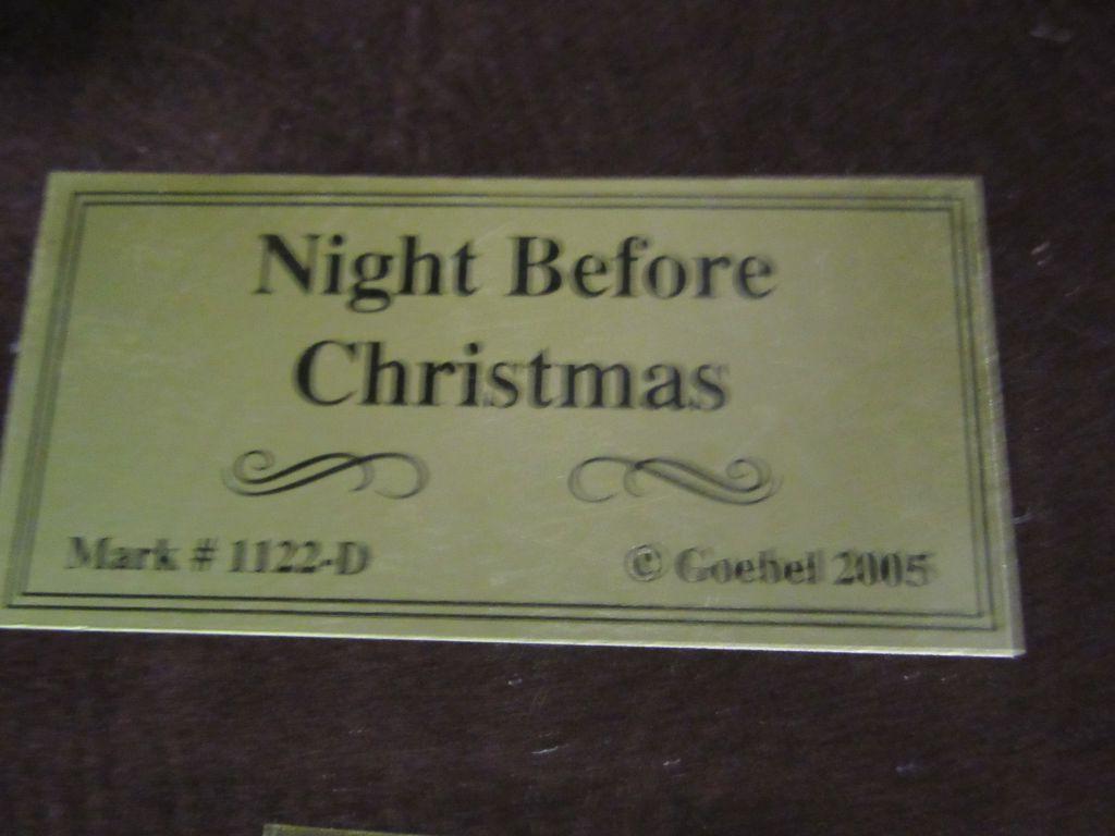 GOEBEL FIGURINE NIGHT BEFORE CHRISTMAS 1122-D