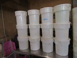 12 PLASTIC  18 QT BUCKETS WITH LIDS