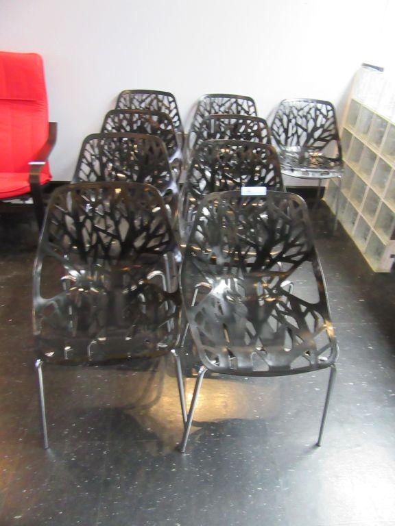 (9) PLASTIC DECORATIVE SEAT AND CHROME LEG CHAIRS