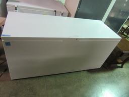 FRIGIDAIRE GALLERY CHEST FREEZER. 30x73x36