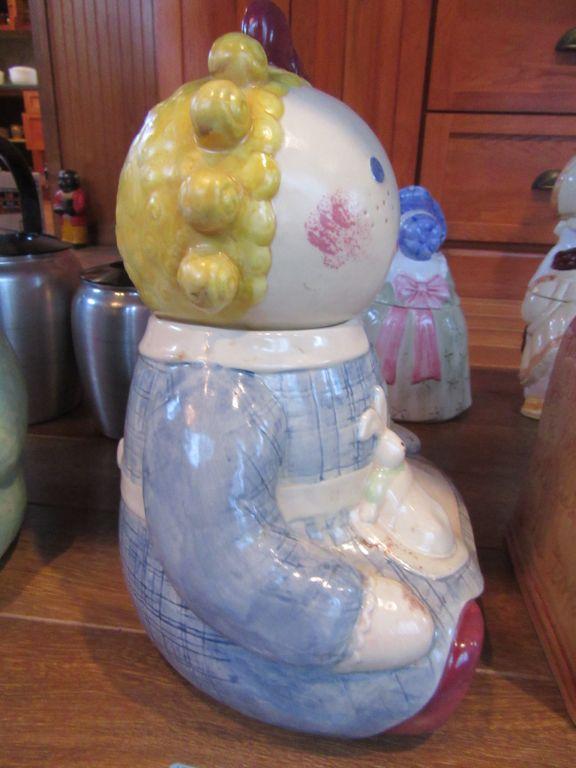 TREASURE CRAFT "SUGAR" CERAMIC COOKIE JAR