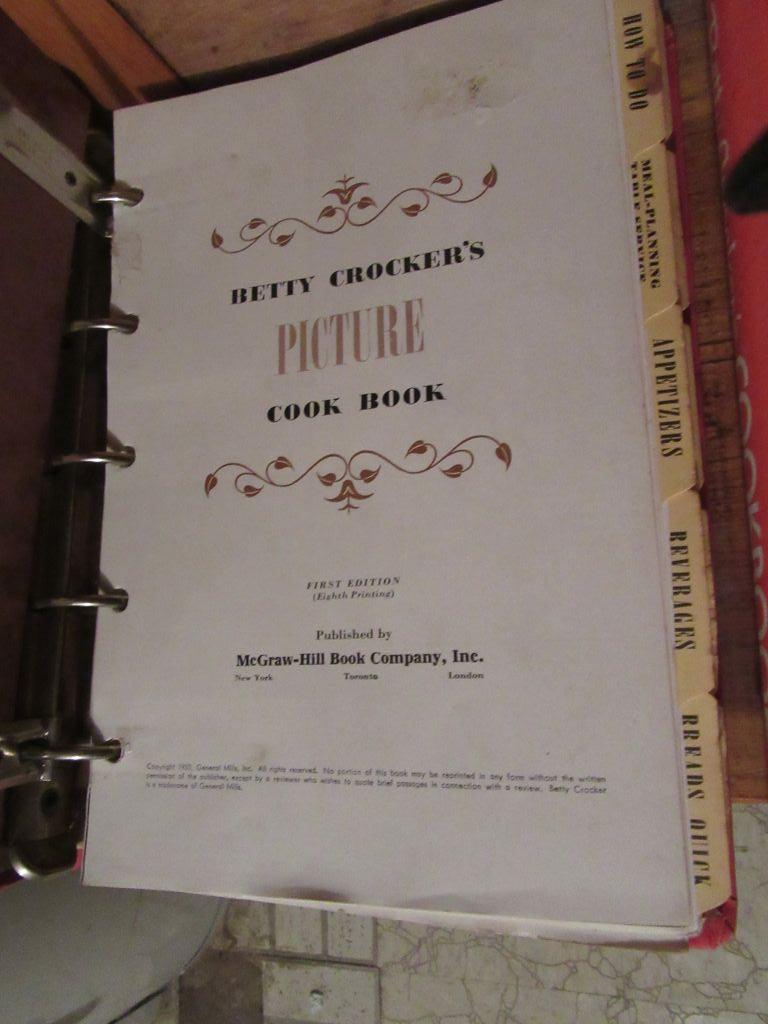 BETTY CROCKER'S PICTURE COOKBOOK COPYRIGHT 1950