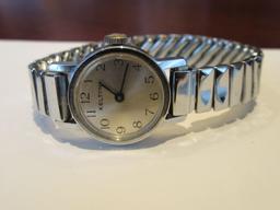 WOMEN'S KELTON WATCH. BASE METAL. BEZEL. STAINLESS STEEL BACK