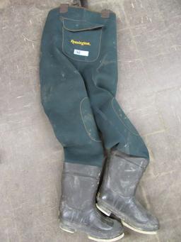 REMINGTON SIZE 12 HIP WADERS