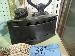 CAST IRON BOX