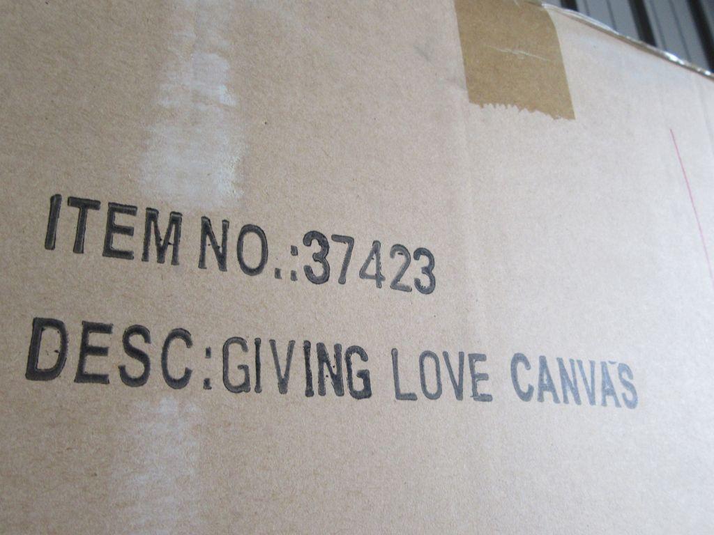 1 GIVING LOVE CANVAS