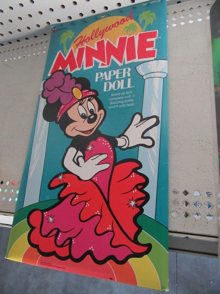 HOLLYWOOD MINNIE MOUSE PAPER DOLL