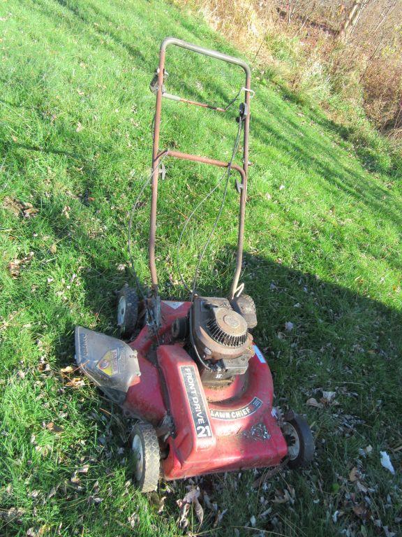 LAWN CHIEF 21 INCH SELF-PROPELLED PUSH MOWER