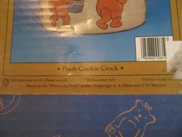 PFALTZGRAFF WINNIE THE POOH COOKIE CROCK