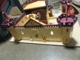 WOOD PLAY CASTLE