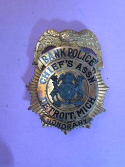 HONORARY BANK POLICE CHIEFS ASSOCIATION DETROIT MICHIGAN PIN