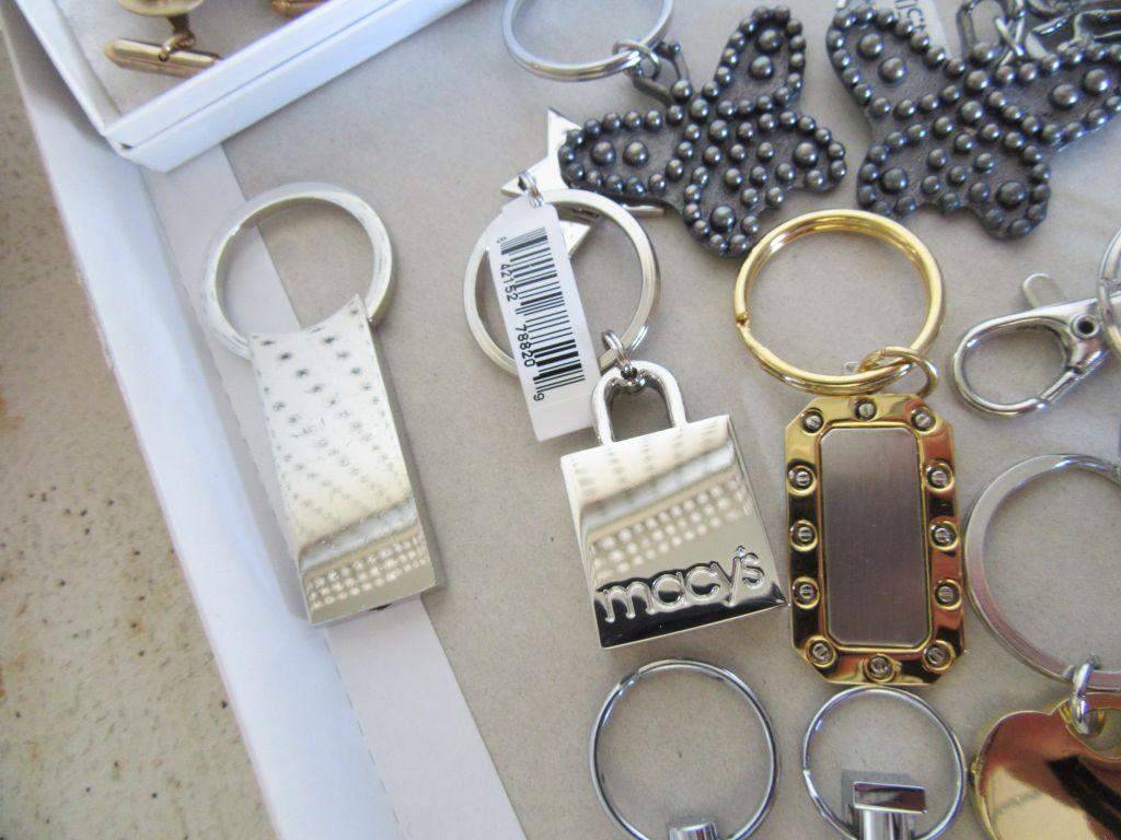 KEYCHAINS AND MEN'S JEWELRY