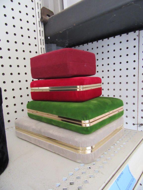 VELVET JEWELRY BOXES