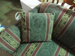 2 CUSHION SOFA WITH PILLOWS