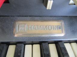 HAMMOND ORGAN WITH BENCH