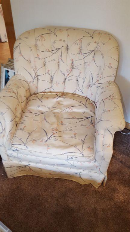 PAIR OF FABRIC COVERED CHAIRS