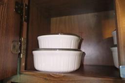 CORNINGWARE FRENCH WHITE 5 PIECE BAKING SET. THE LARGE PIECE IS MISSING A L