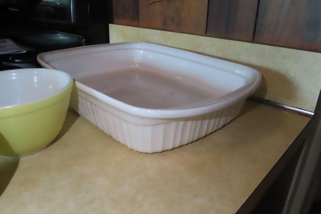 PYREX 3-PIECE MIXING BOWL SET