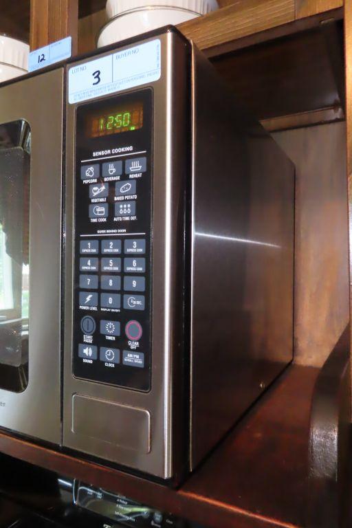 GE STAINLESS STEEL MICROWAVE