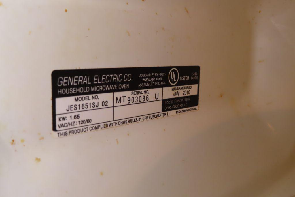 GE STAINLESS STEEL MICROWAVE