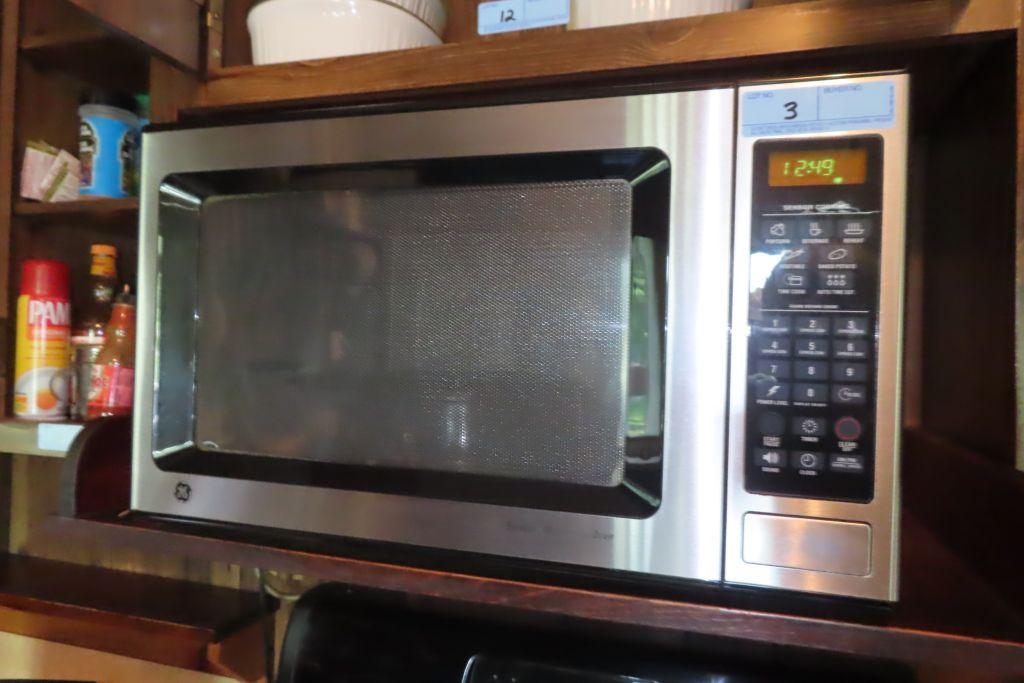 GE STAINLESS STEEL MICROWAVE