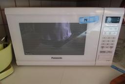 PANASONIC MICROWAVE