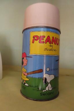 VINTAGE PEANUTS THERMOS